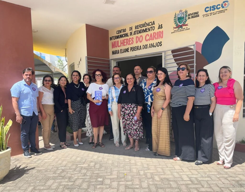 Prefeitura da Prata através da secretaria de desenvolvimento social participa da entrega de veículo e equipamentos para CRIAMC em Sumé