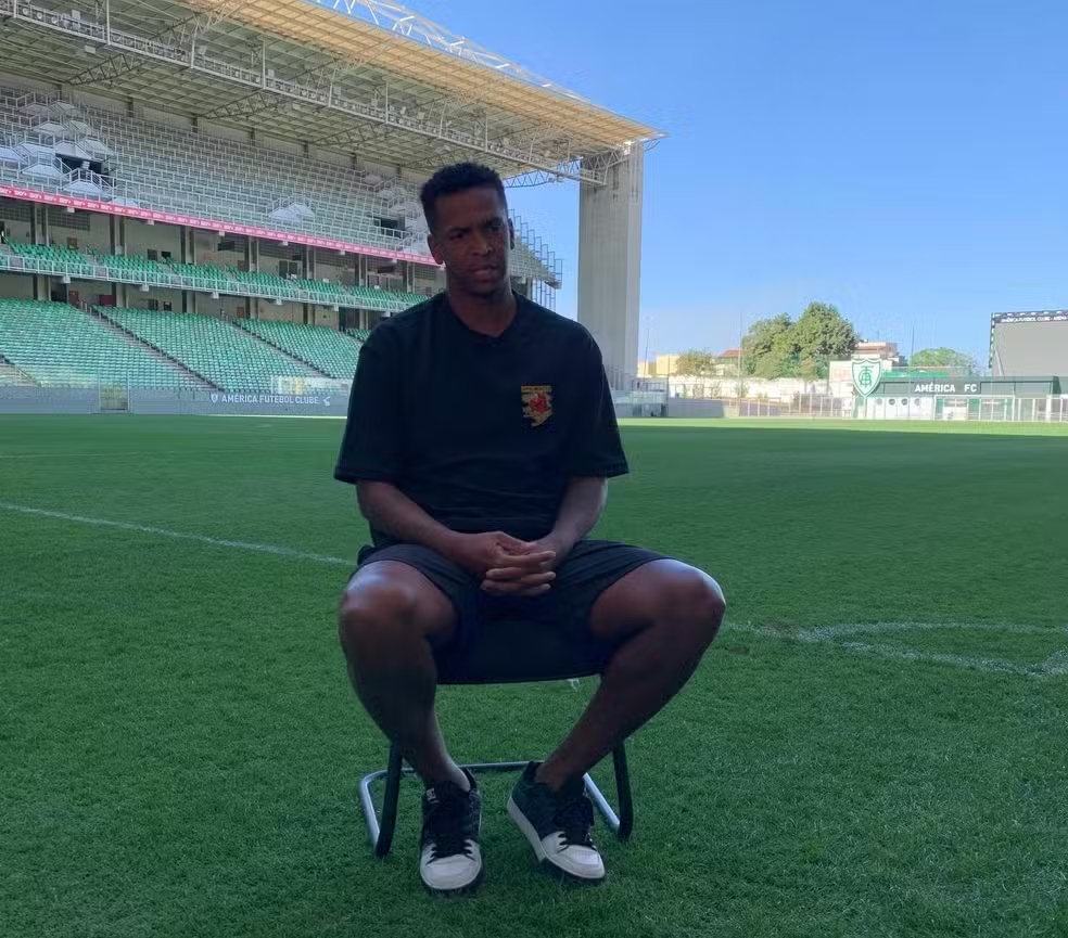 Jô, ex-Corinthians e Atlético, é preso por não pagar pensão