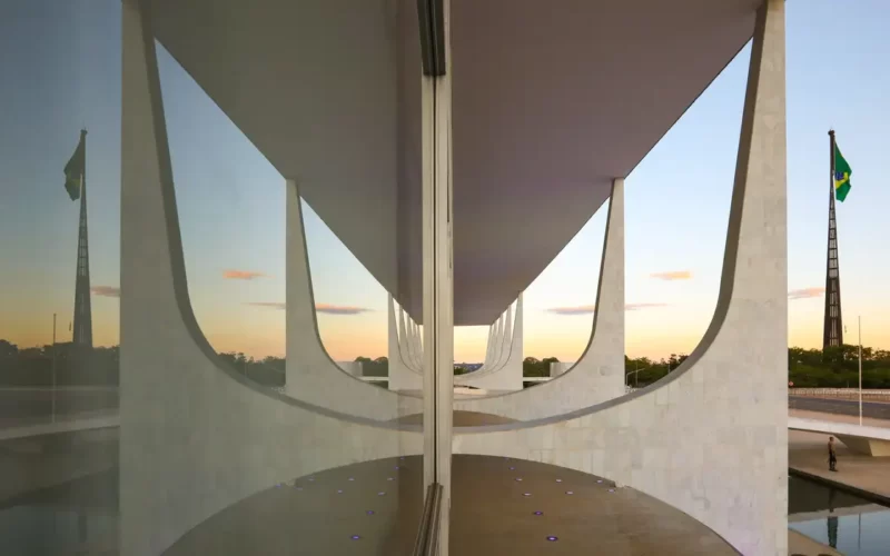 Lula sanciona Orçamento de 2025 com dois pequenos vetos