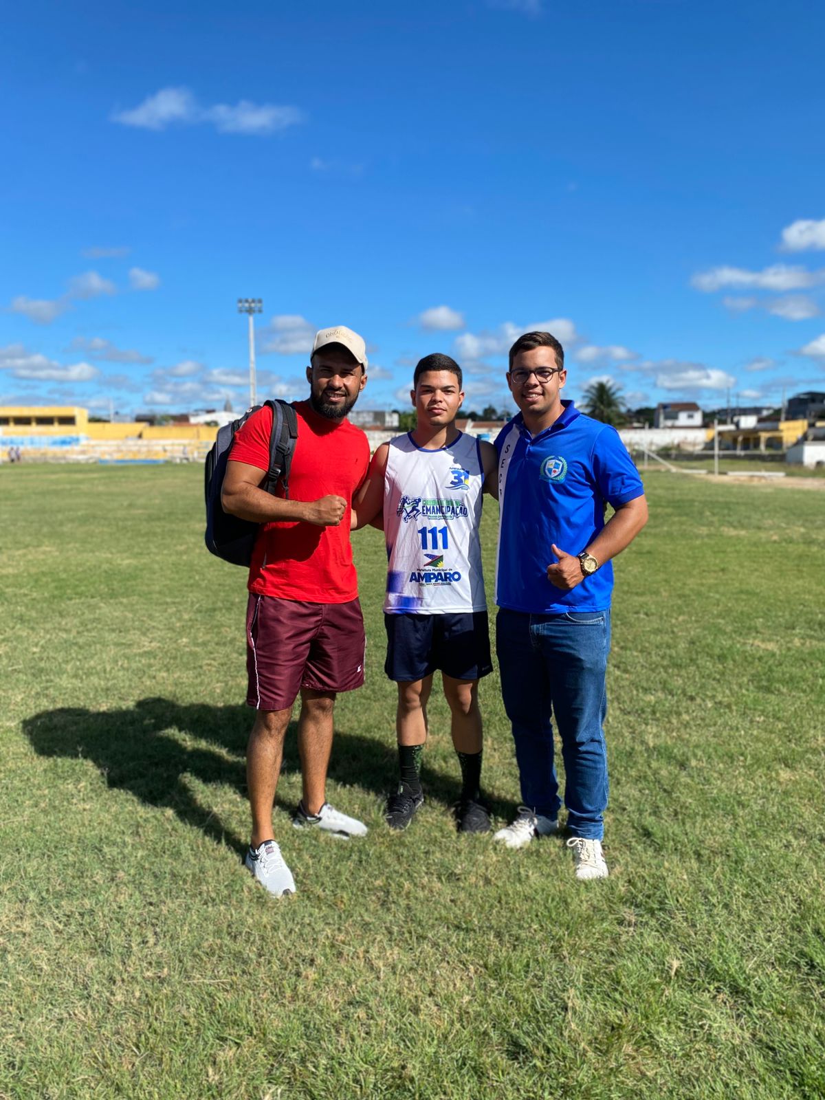 Jovem do Amparo é destaque nos 100 metros, categoria B, dos Jogos Escolares do Cariri