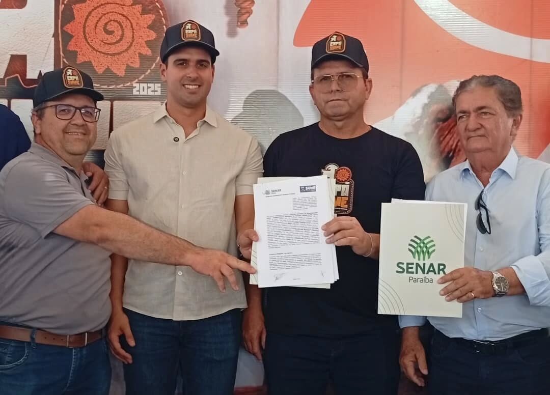 Jeffeson Menezes comemora aprovação do subsídio para produtores de leite de cabra e transformação de cargos na Saúde em Sumé