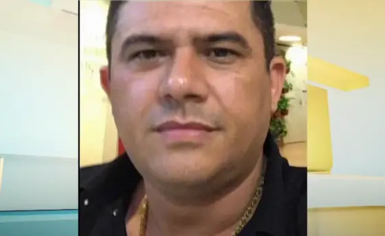 Empresário morre após sofrer ataque a tiros em praça no Sertão da Paraíba