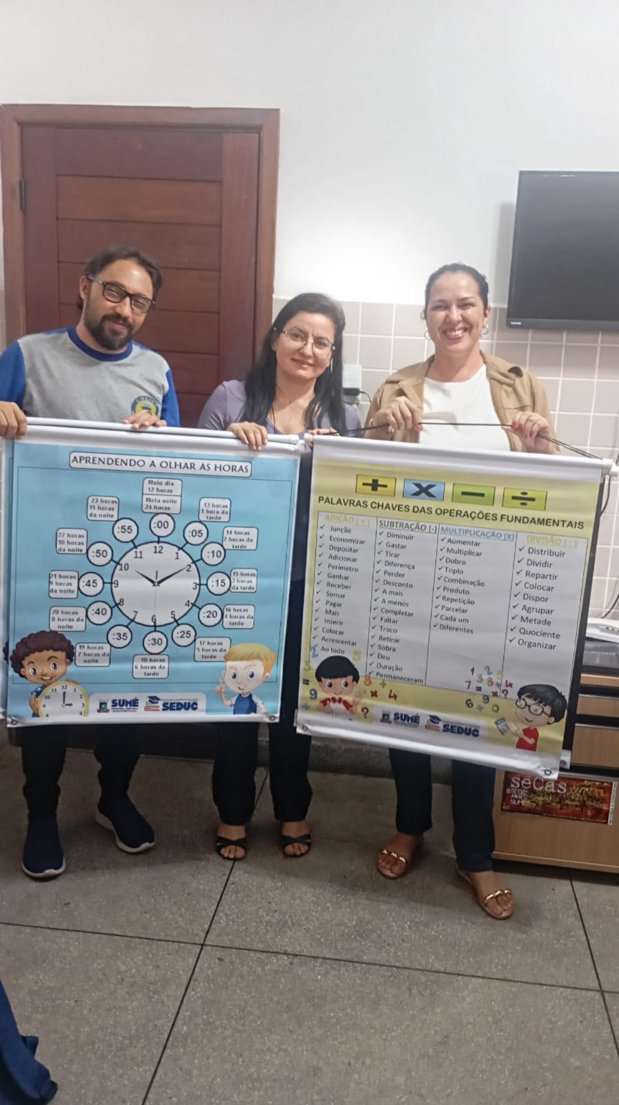 Secretaria de Educação de Sumé faz entrega de material de suporte pedagógico para as escolas da rede