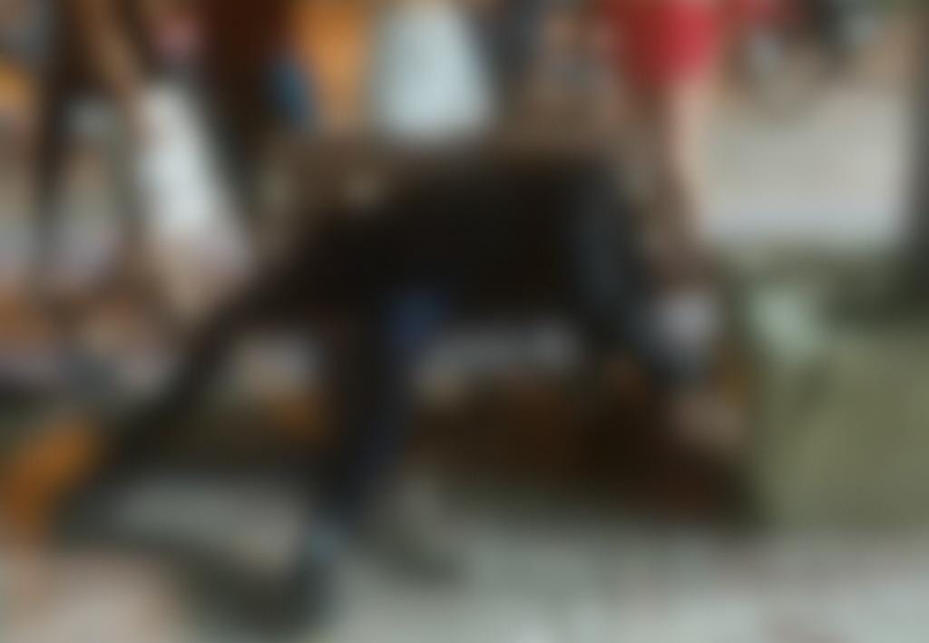 Homem é assassinado a tiros em praça pública no Cariri