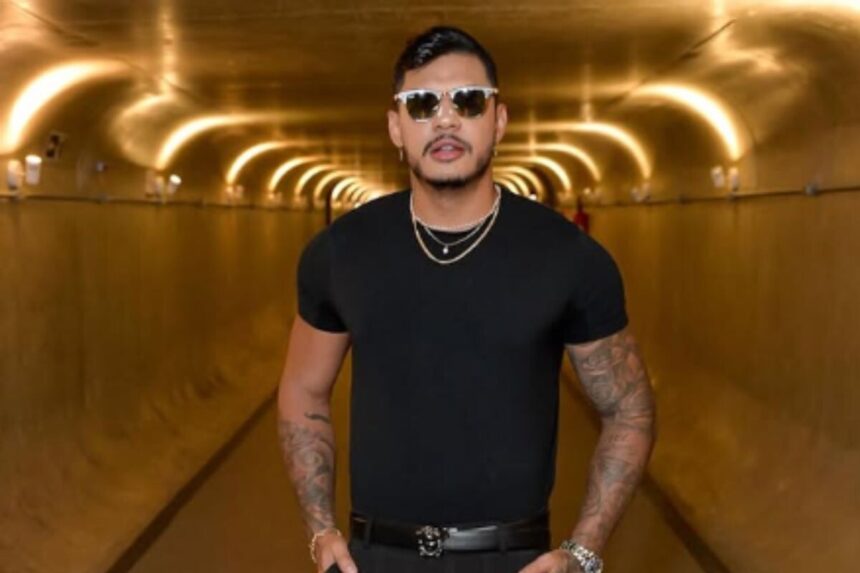 Hungria é transferido para UTI e submetido a hemodiálise