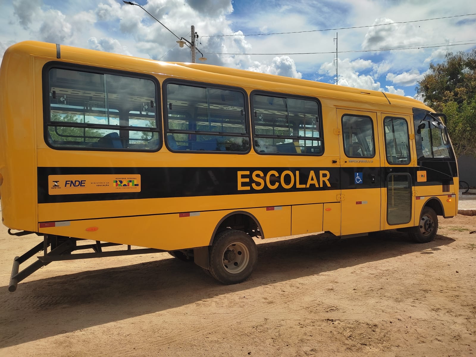 Ônibus escolares da Prefeitura de Sumé são 100% aprovados em vistoria do Detran