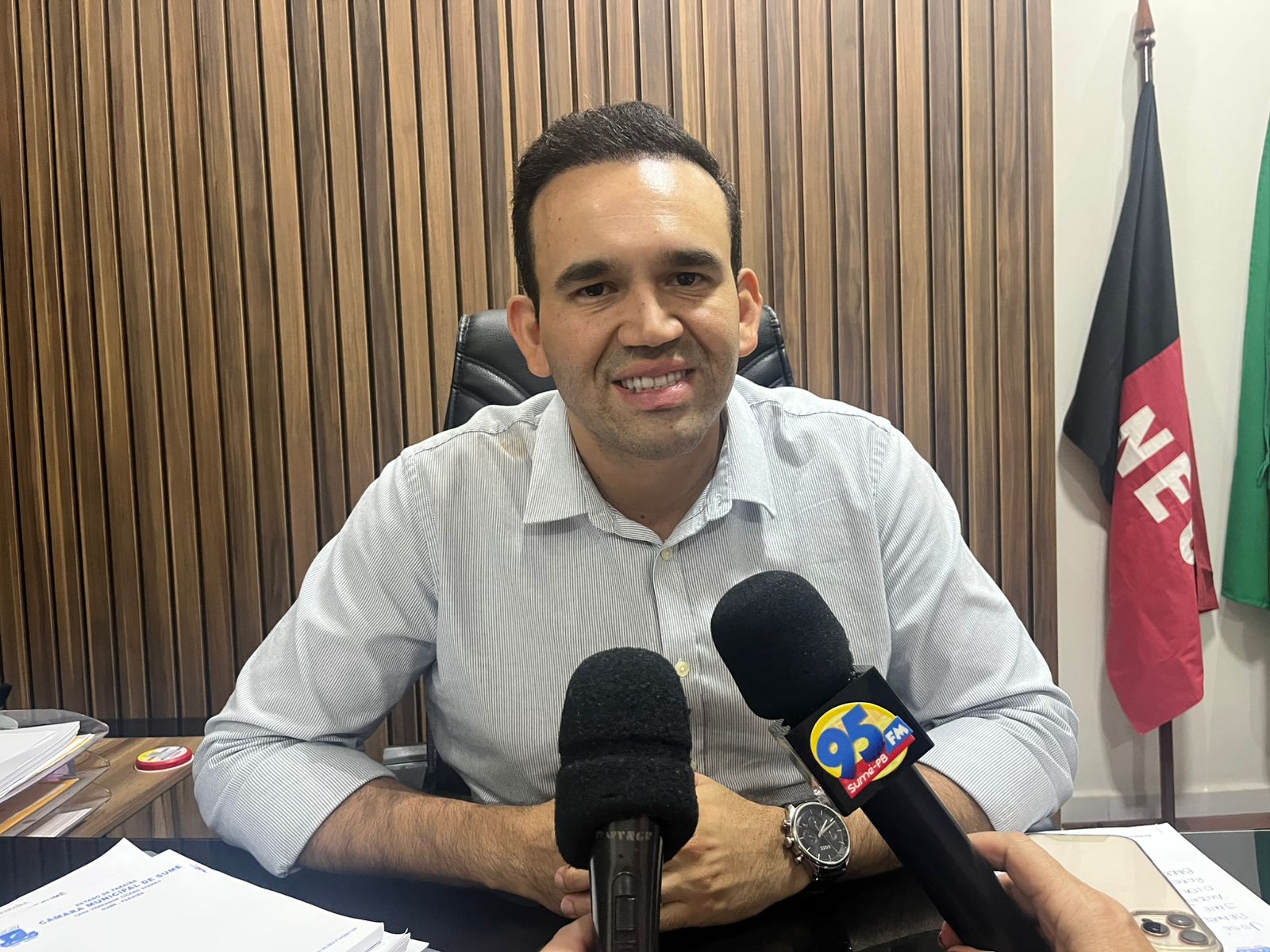 Dr. Jhony Bezerra defende ampliação dos serviços de saúde no Cariri para evitar deslocamentos da população