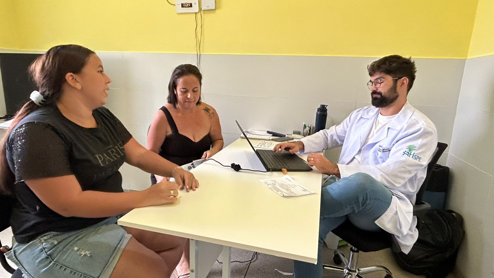 Prefeitura de Camalaú amplia rede de saúde e passa a oferecer atendimento em Ortopedia no município