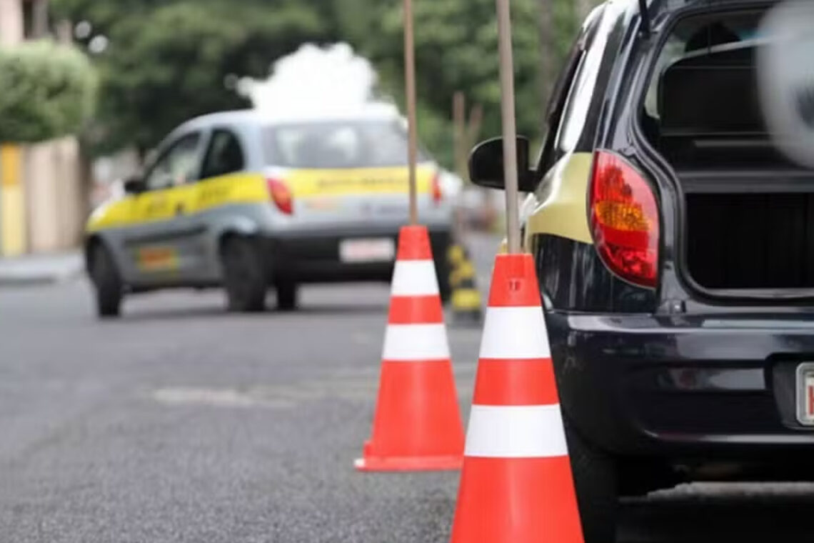 Paraíba acaba com obrigatoriedade da baliza para emissão da Carteira de Habilitação