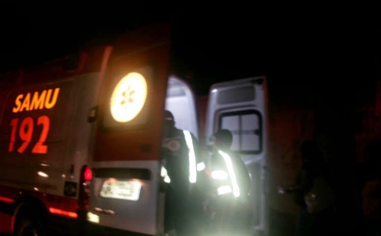 Colisão com animal deixa casal ferido na BR-110, em Monteiro