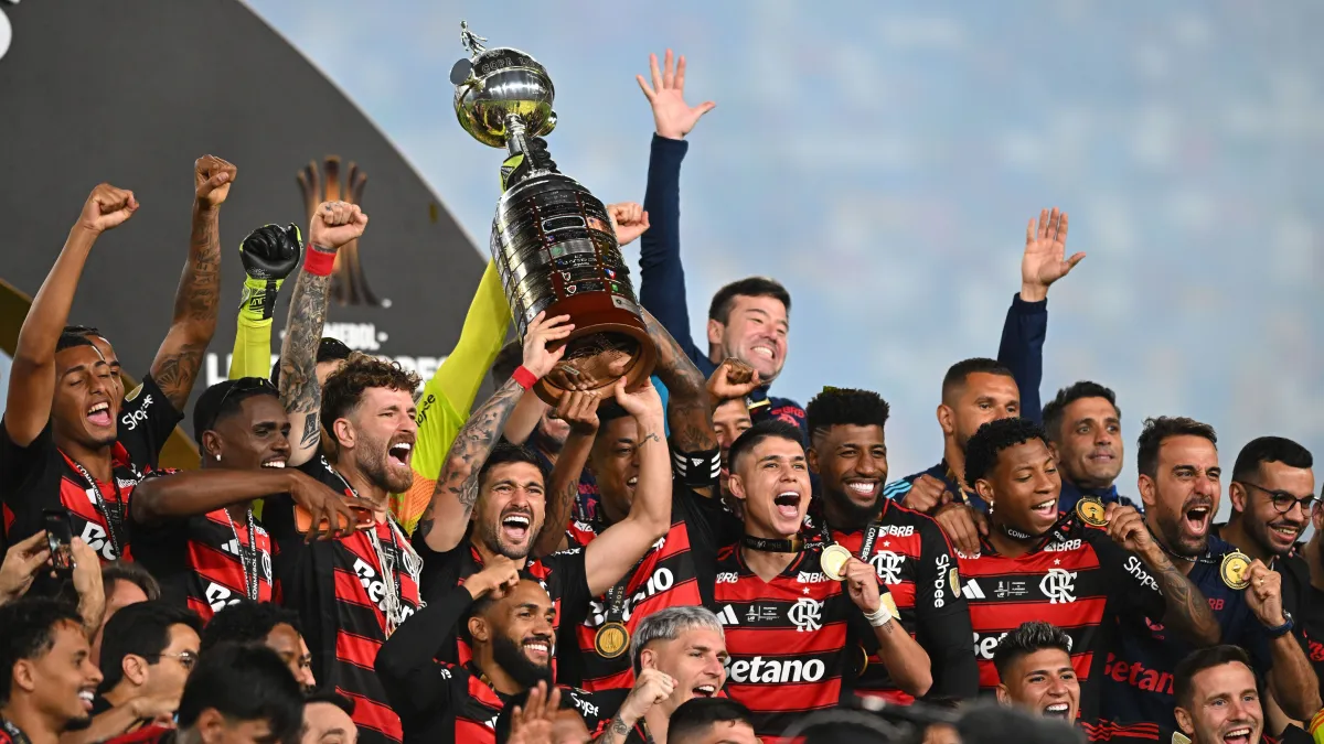 Flamengo é indicado a melhor clube na Bola de Ouro