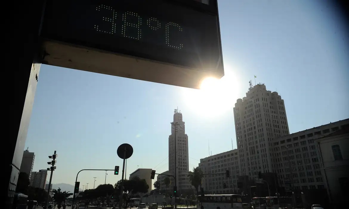 Inmet deixa mais de 160 cidades da Paraíba em alerta para baixa umidade